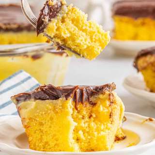 Boston Cream Pie Poke Cake Recipe