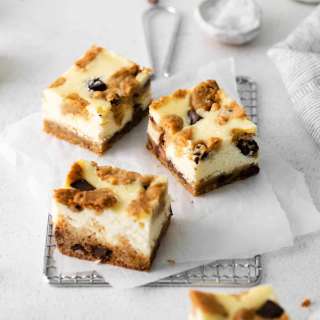 Chocolate Chip Cheesecake Bars Recipe