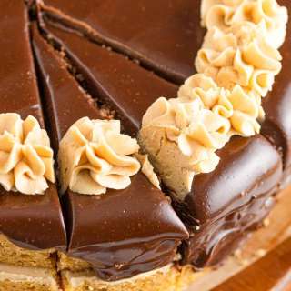 Peanut Butter Cake Recipe with Chocolate Ganache