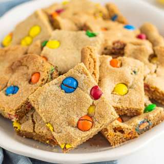 Peanut Butter M&M Blondies