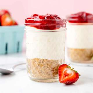 Strawberry Cheesecake Cups Recipe