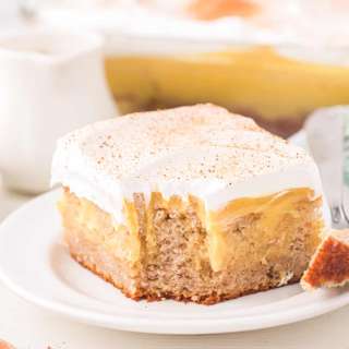 Eggnog Poke Cake Recipe