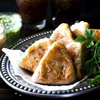 Curried Beef Roti (Sri Lankan Beef Roti)