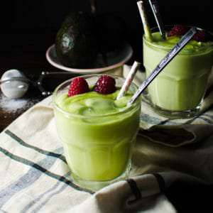 Creamy Vanilla Avocado Drink
