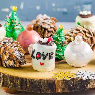 Christmas Oreo Balls (Mint Oreo Truffles)