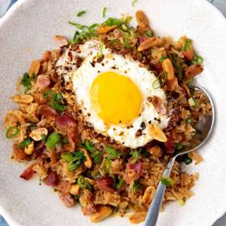 Easy Bacon Fried Rice (Breakfast Fried Rice)