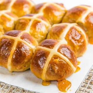 Soft Classic Hot cross Buns