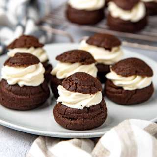 Chocolate Choux Pastry / Chocolate Cream Puffs