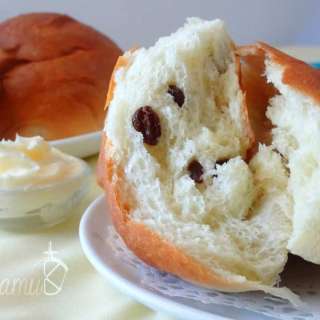 Sri Lankan Banis - Super soft sweet bread rolls