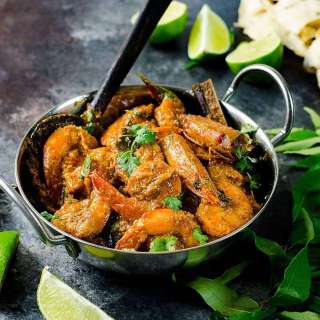 Authentic Sri Lankan Prawn Curry (Shrimp Curry)