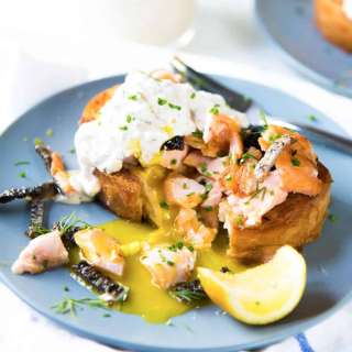 Egg in a hole with Salmon and Spicy Tartar Sauce