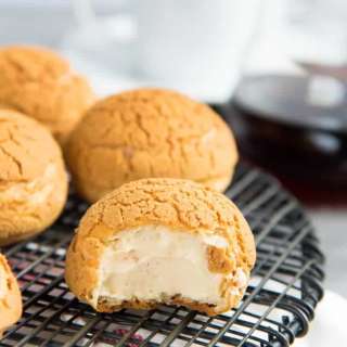 Craquelin Choux Pastry with Salted Caramel Cream
