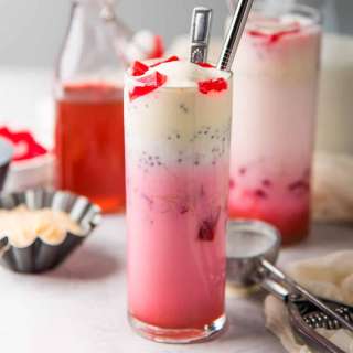 Homemade Falooda Recipe (With Ice Cream)