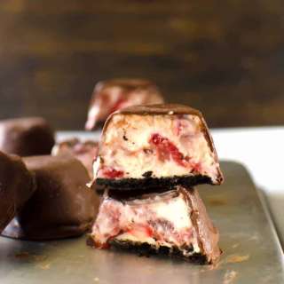 Frozen Strawberry Cheesecake Bites