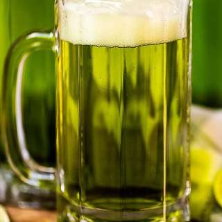 How to Make Green Beer