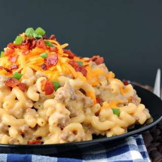 One-Pot Bacon Cheeseburger Mac & Cheese
