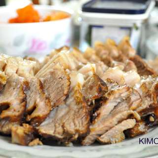 Pork Belly Cooked with Onions