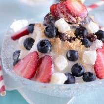 Bingsu with sweet red beans - Korean Shaved Ice Dessert