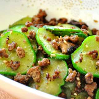 Stir-fried Cucumbers (Oyi Namul)