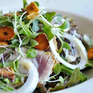 Tuna Tataki Salad