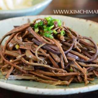Three Color Vegetables (Samsaek Namul) - Brown Gosari