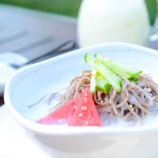 Cold Soy Milk Noodle Soup (Kongguksu)