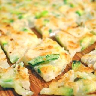 Crispy Zucchini Pancakes (Hobak buchimgae)