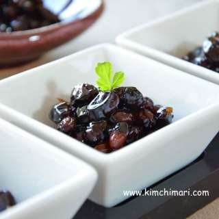 Sweet and Salty Soybeans (Kongjaban)