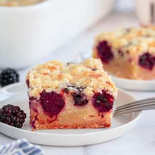 Blackberry Pie Bars