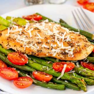 Low Carb Chicken Dinner in a Skillet