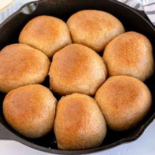 Whole Wheat Dinner Rolls