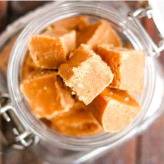 Caramel Fudge (Russian Fudge)