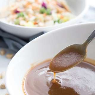 Easy Peanut Sauce for Spring Rolls