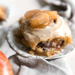Apple Pie Cinnamon Roll Cobbler