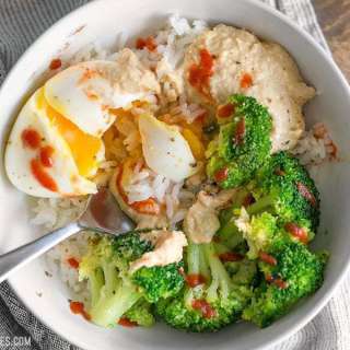 Hummus Breakfast Bowls