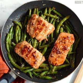 Sesame Glazed Salmon and Green Beans