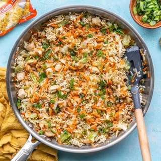 Crunchy Chicken Ramen Stir Fry