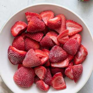 How to Freeze Strawberries