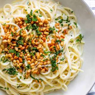 Pasta with Yogurt Sauce