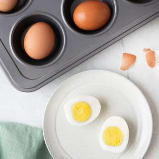 How to Make Hard Boiled Eggs in Oven