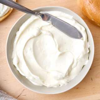 How to Make Whipped Cream Cheese