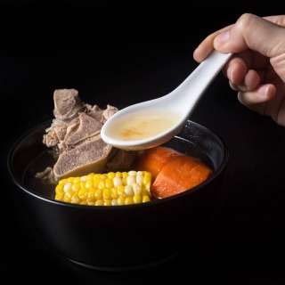 Instant Pot Chinese Pork Bone Soup 紅蘿蔔粟米豬骨湯