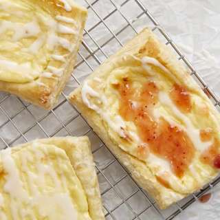 Cheese Danish