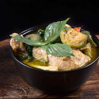 Instant Pot Thai Green Curry Chicken (Gang Kiew Wan Gai)