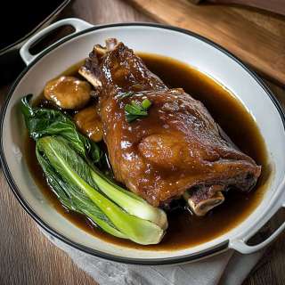 Filipino Pata Tim (Chinese-Style Braised Pork Leg)