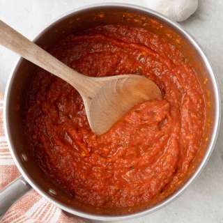 How to Make Pizza Sauce