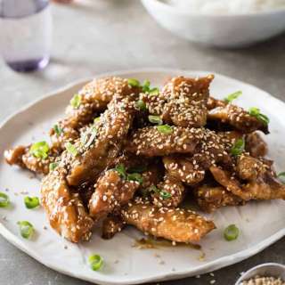 Easy Chinese Honey Sesame Chicken