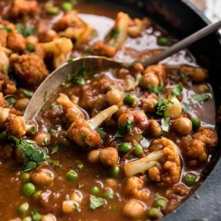 Cauliflower and Chickpea Curry