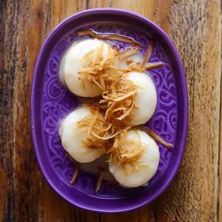 Inday Inday Recipe (Ilonggo Rice Cake with Coconut Syrup)