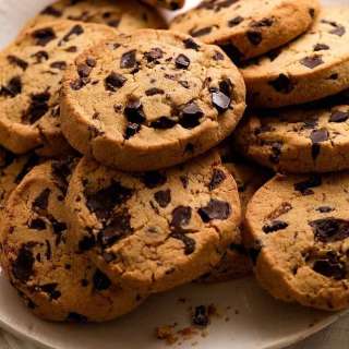 Byron Bay Chocolate Chip Cookies
